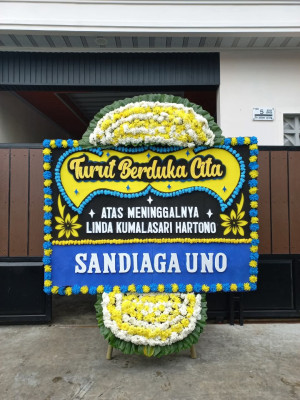 Papan Bunga Duka di Yapen Barat